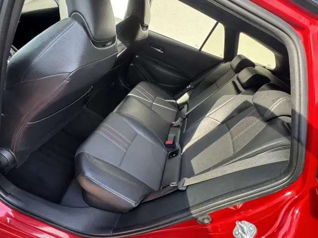 TOYOTA Corolla GR Sport