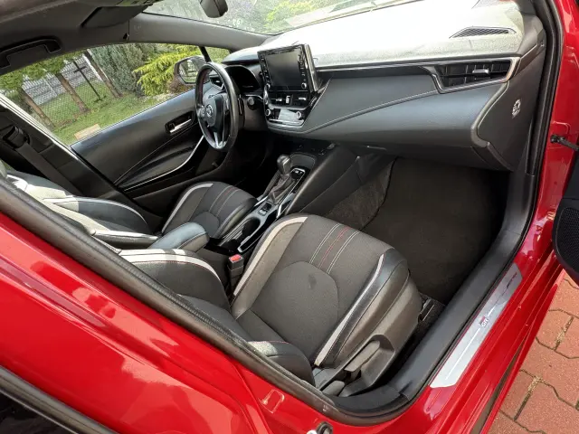 TOYOTA Corolla GR Sport