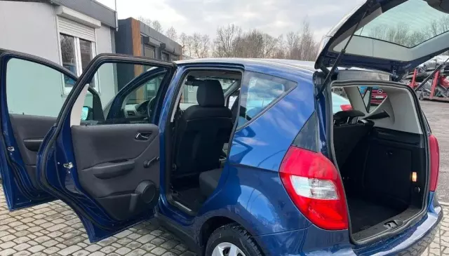 MERCEDES-BENZ Klasa A 