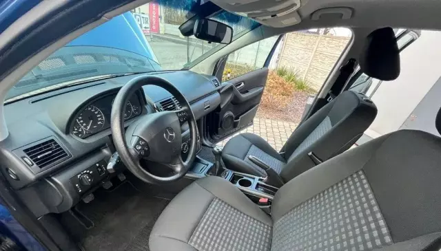 MERCEDES-BENZ Klasa A 