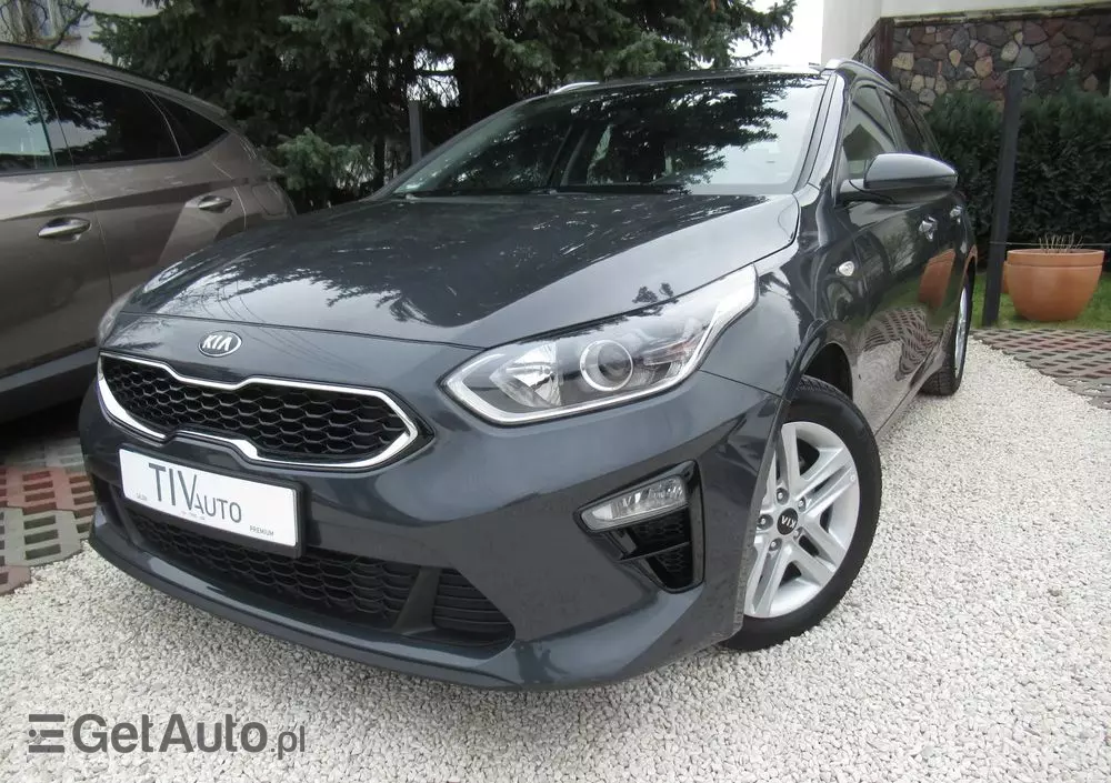 KIA Ceed 1.5 T-GDI M DCT