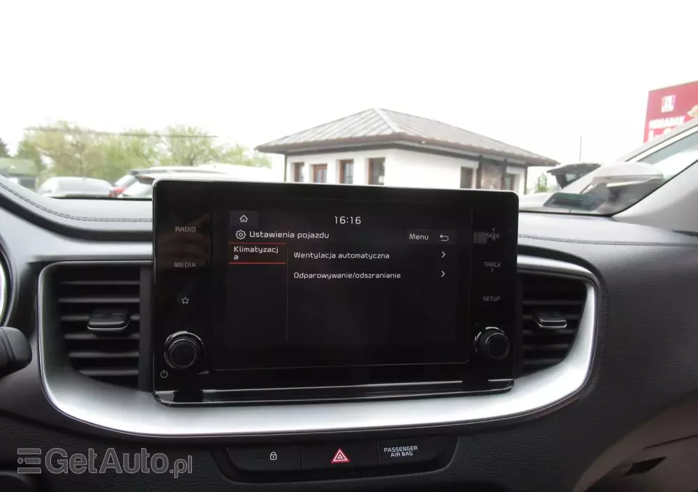 KIA Ceed 1.5 T-GDI M DCT