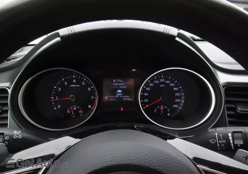 KIA Ceed 1.5 T-GDI M DCT