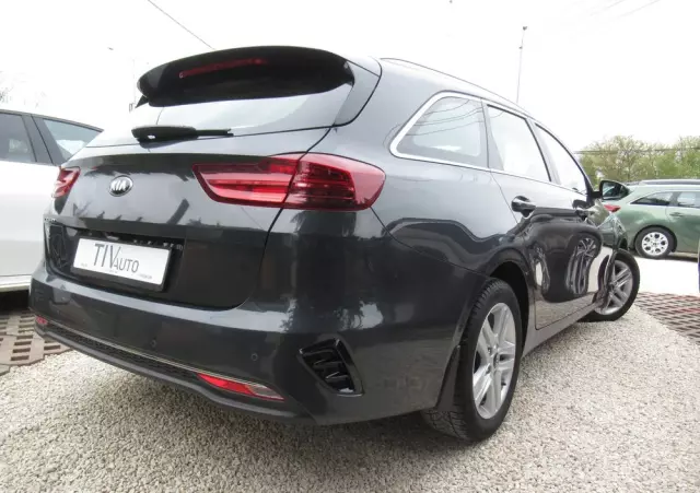 KIA Ceed 1.5 T-GDI M DCT