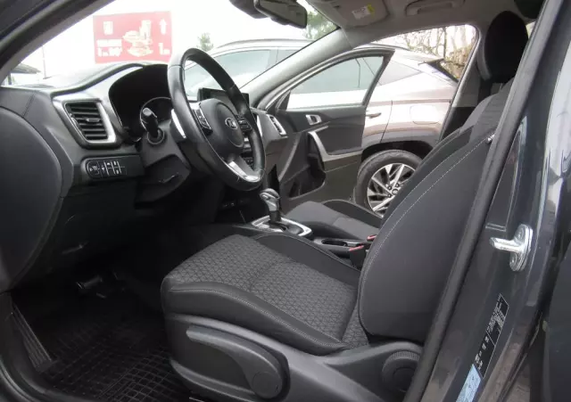 KIA Ceed 1.5 T-GDI M DCT