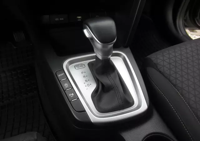 KIA Ceed 1.5 T-GDI M DCT