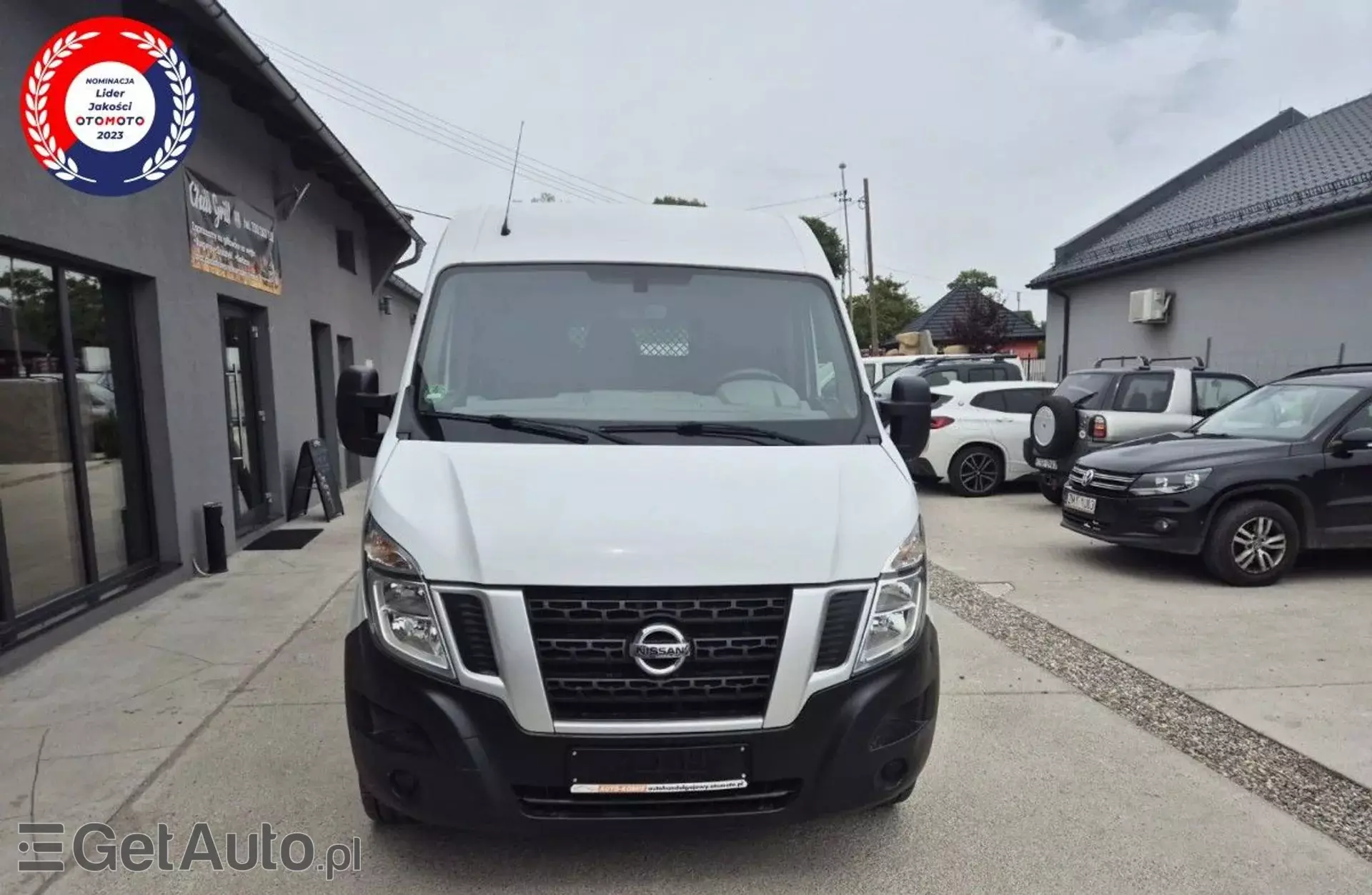 NISSAN Nv400 