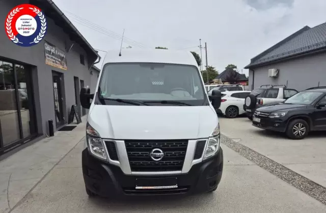 NISSAN Nv400 