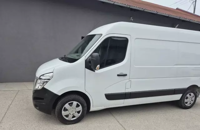 NISSAN Nv400 