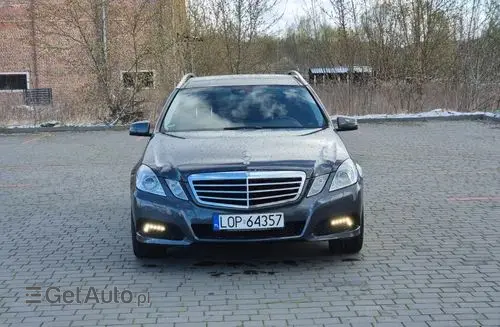 MERCEDES-BENZ Klasa E 