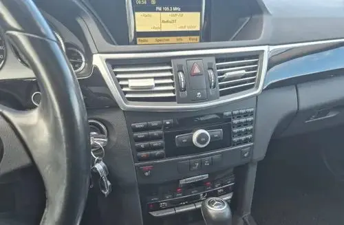 MERCEDES-BENZ Klasa E 