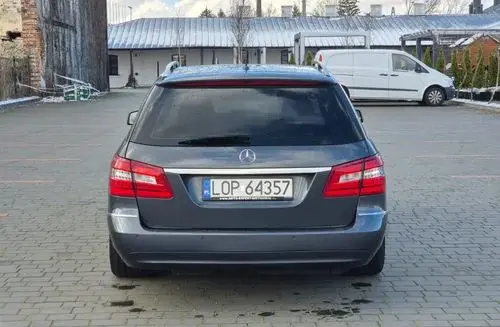 MERCEDES-BENZ Klasa E 