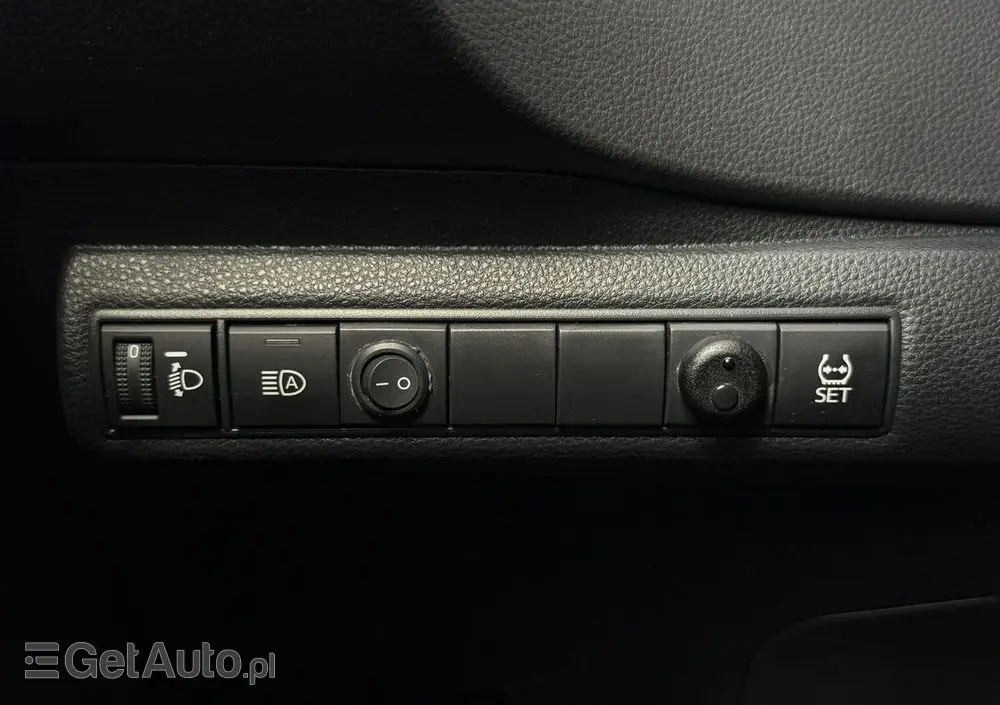TOYOTA Corolla 1.5 Comfort