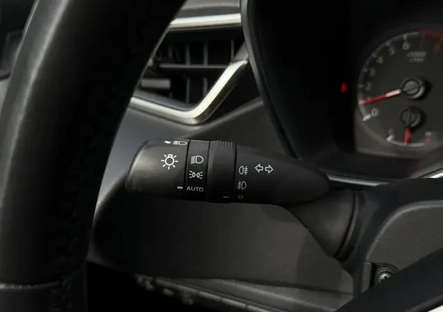 TOYOTA Corolla 1.5 Comfort