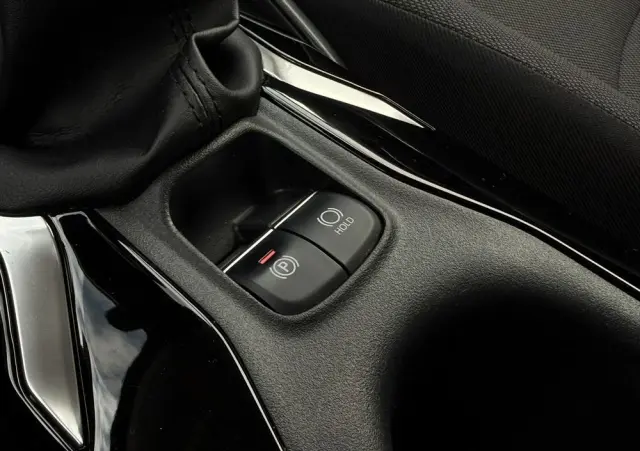 TOYOTA Corolla 1.5 Comfort