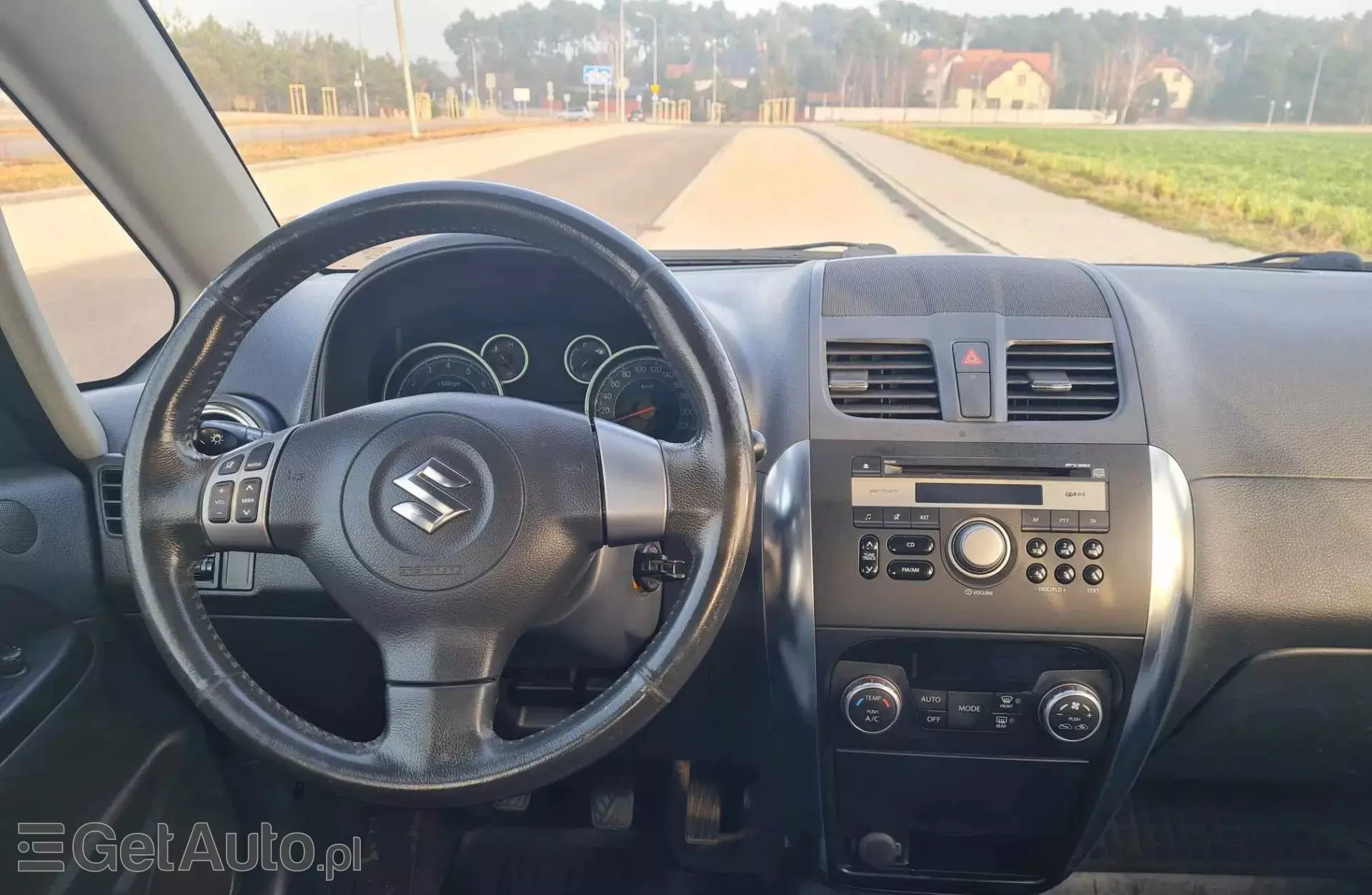 SUZUKI SX4 