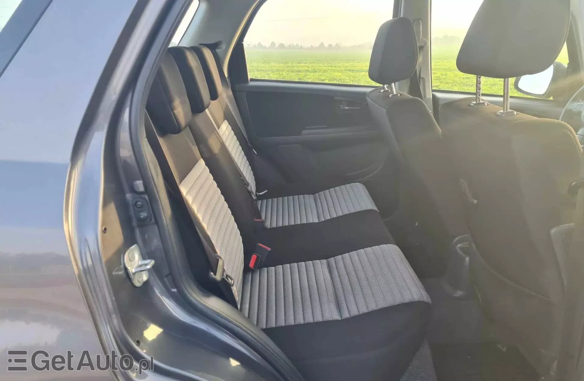 SUZUKI SX4 