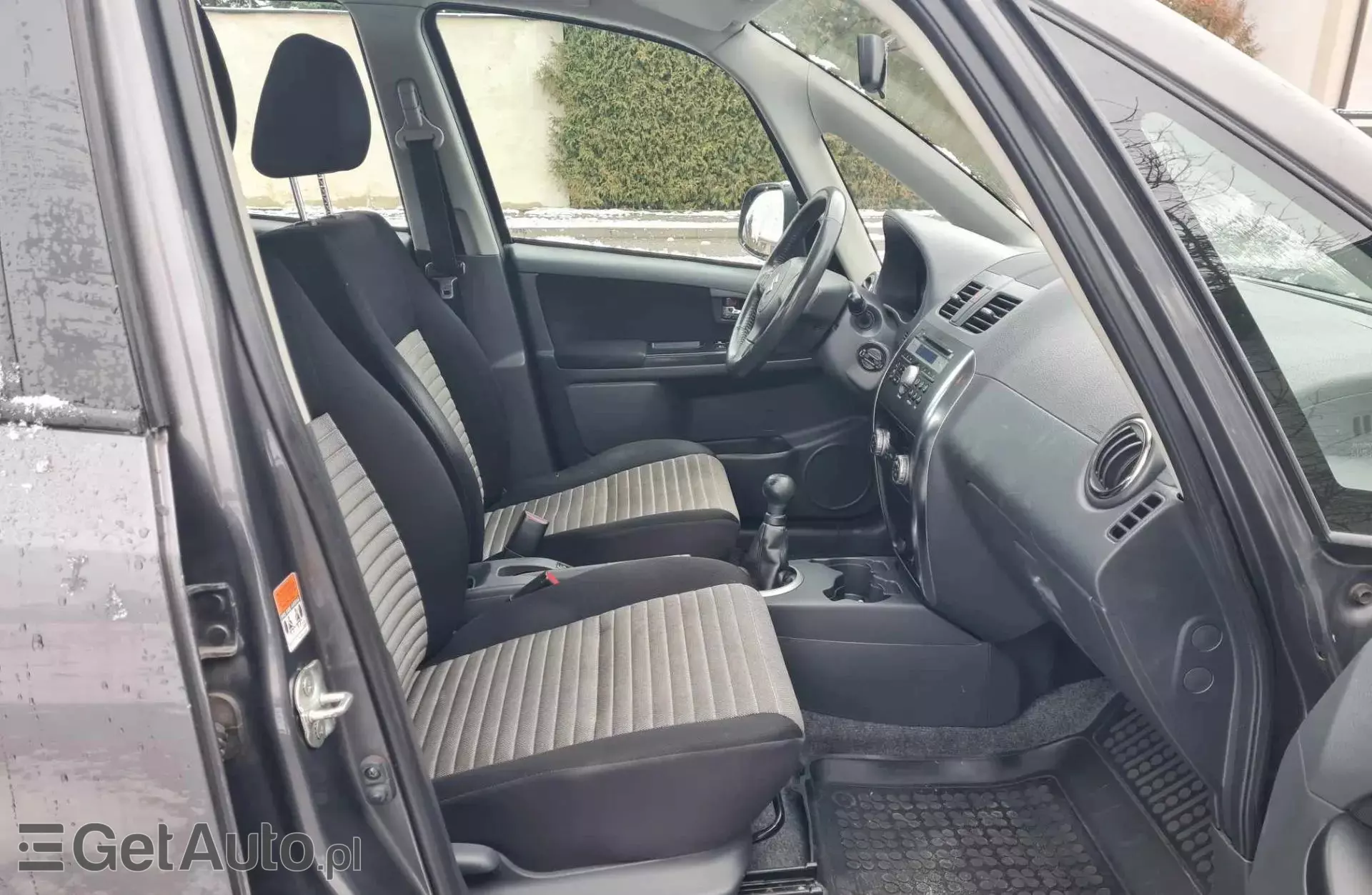 SUZUKI SX4 