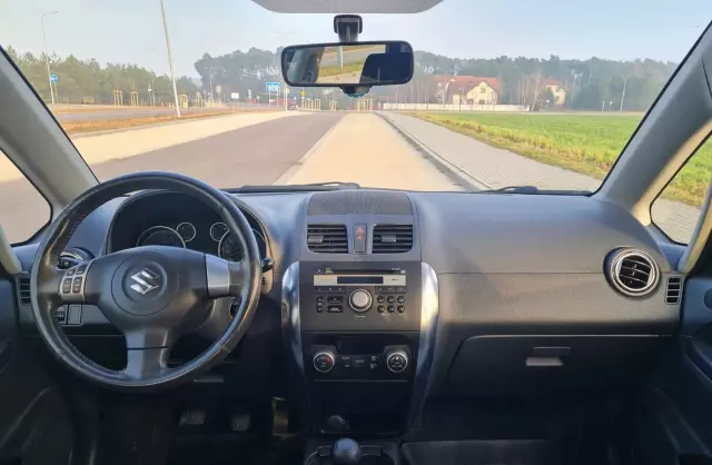 SUZUKI SX4 