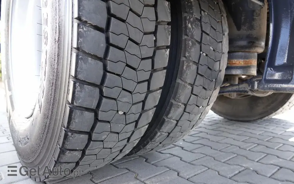 IVECO STRALIS 310 / SKRZYNIOWY- 8 M / 4x2 / EURO 6 