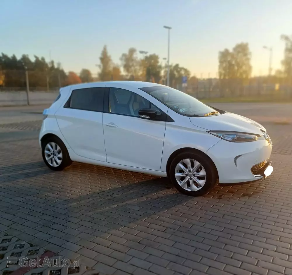 RENAULT Zoe 