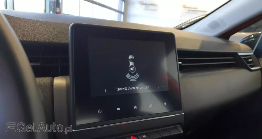 RENAULT Clio 1.0 TCe Equilibre