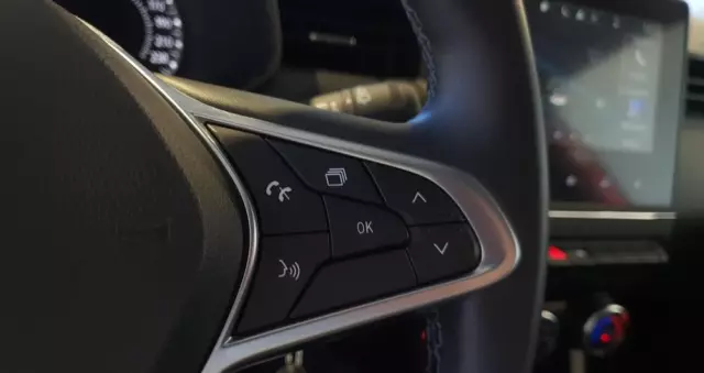 RENAULT Clio 1.0 TCe Equilibre