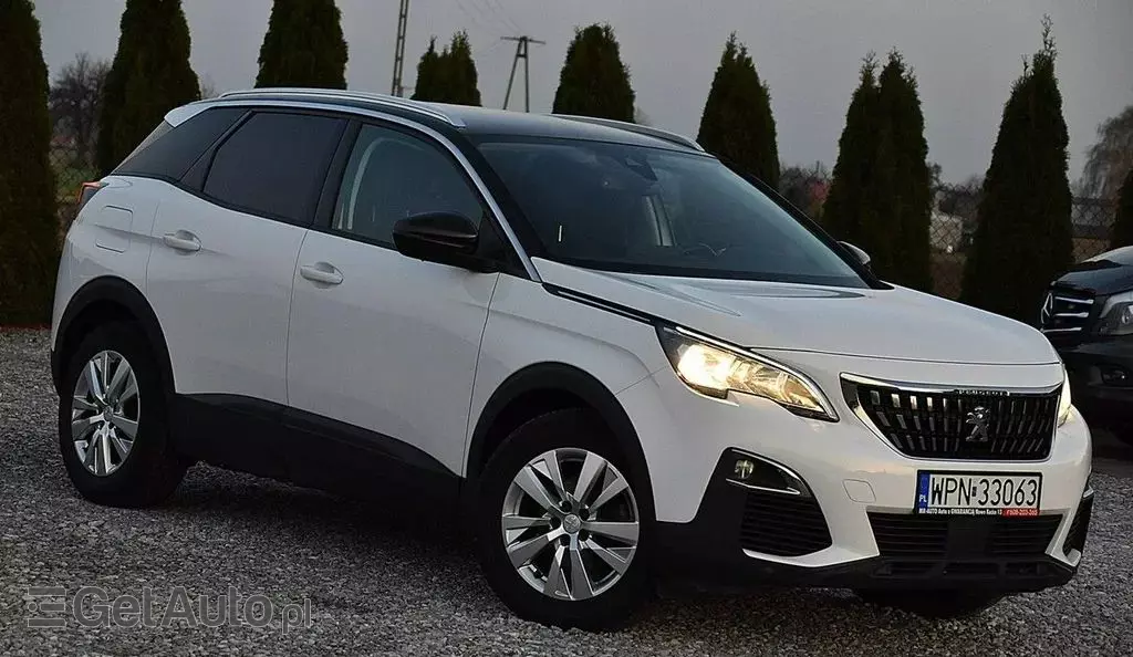 PEUGEOT 3008 