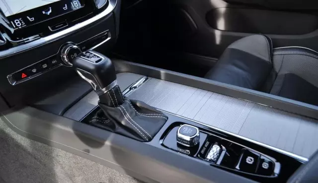 VOLVO S60 2.0 T4 (190 KM) Automatic