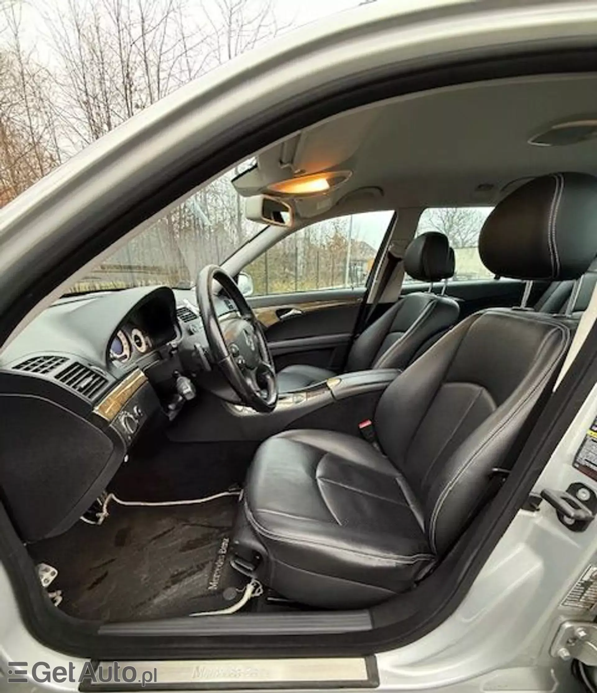 MERCEDES-BENZ Klasa E E 320 CDI V6 (224 KM) 7G-TRONIC