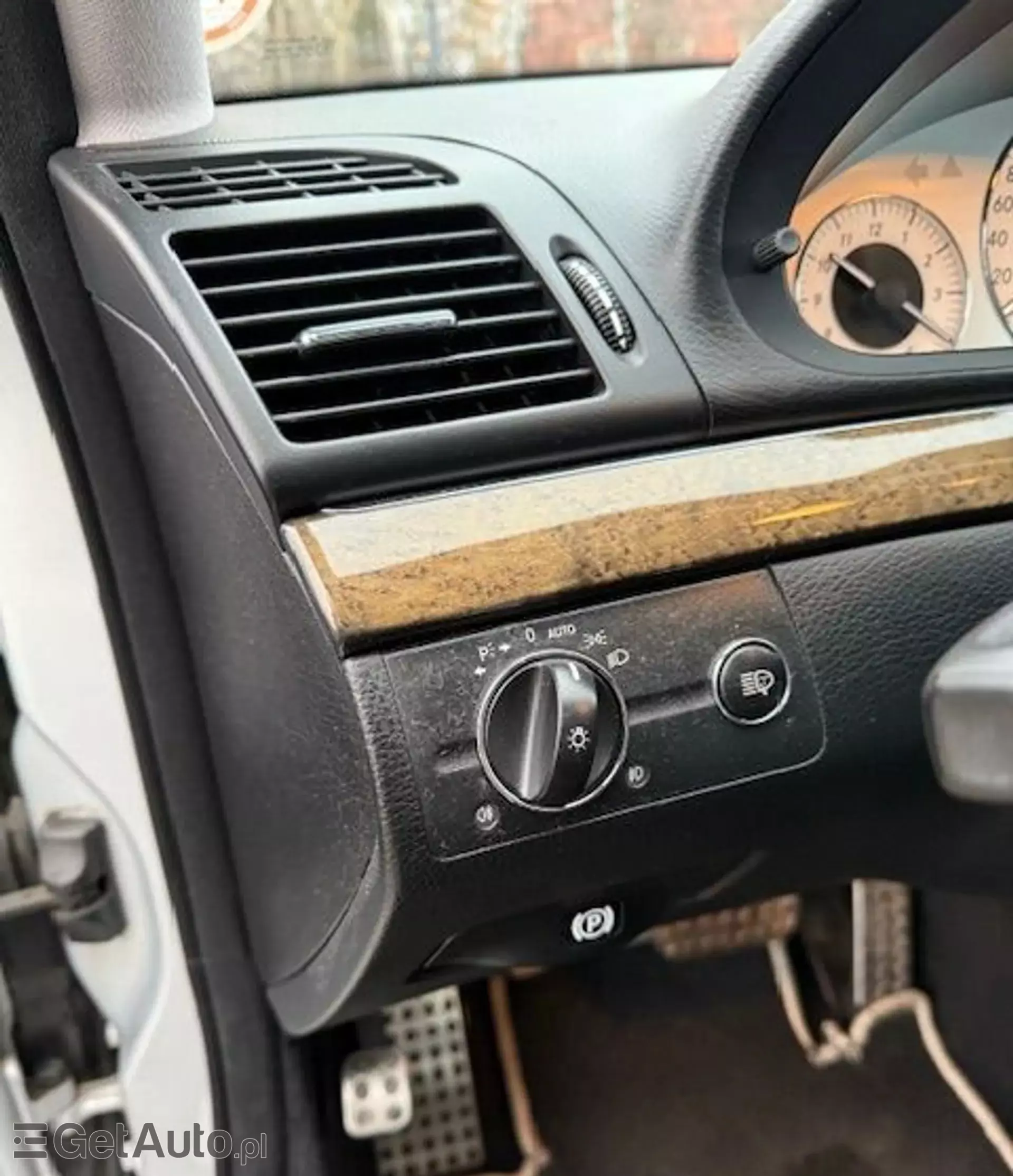 MERCEDES-BENZ Klasa E E 320 CDI V6 (224 KM) 7G-TRONIC