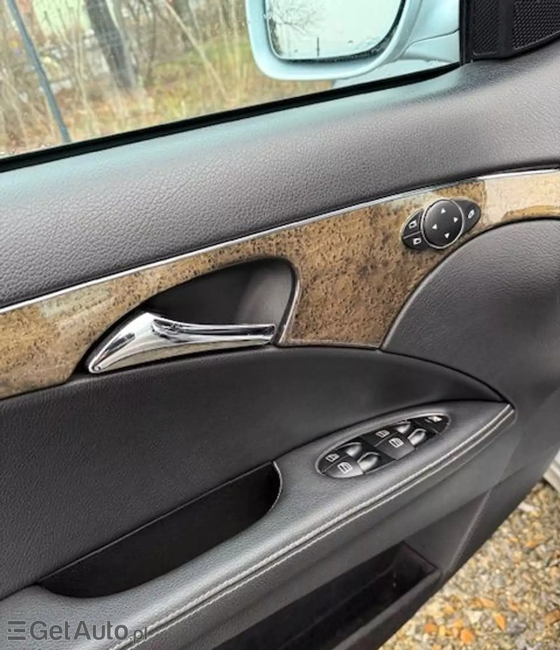 MERCEDES-BENZ Klasa E E 320 CDI V6 (224 KM) 7G-TRONIC