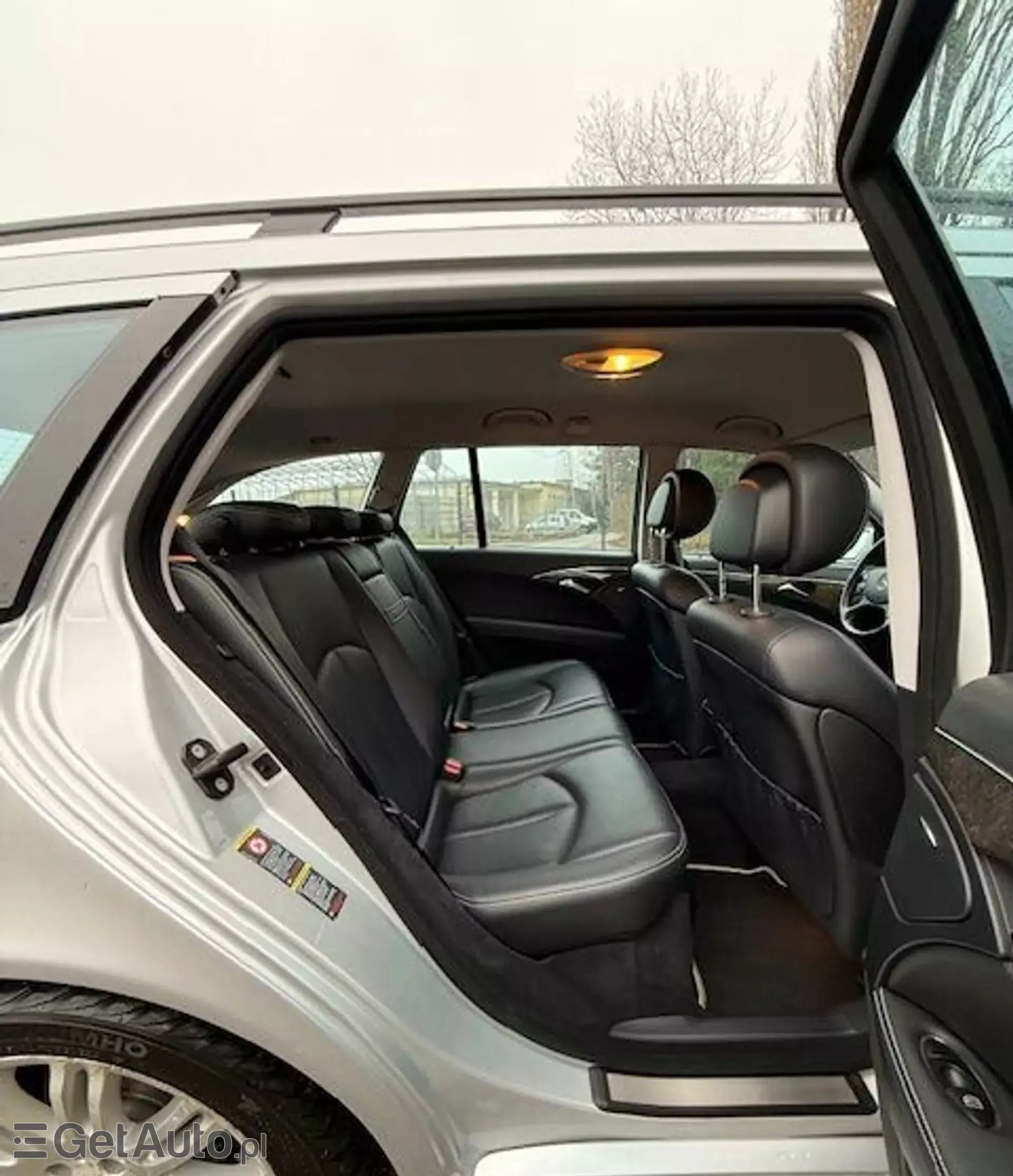 MERCEDES-BENZ Klasa E E 320 CDI V6 (224 KM) 7G-TRONIC