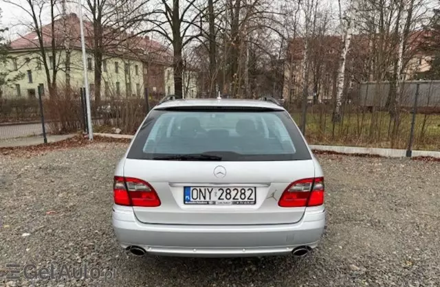 MERCEDES-BENZ Klasa E E 320 CDI V6 (224 KM) 7G-TRONIC