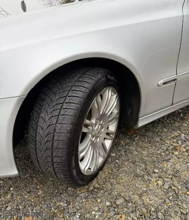 MERCEDES-BENZ Klasa E E 320 CDI V6 (224 KM) 7G-TRONIC