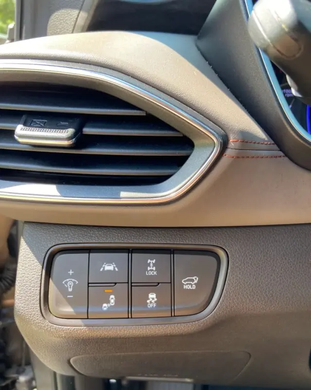 HYUNDAI Santa Fe 2.0 CRDi Premium 4WD 7os