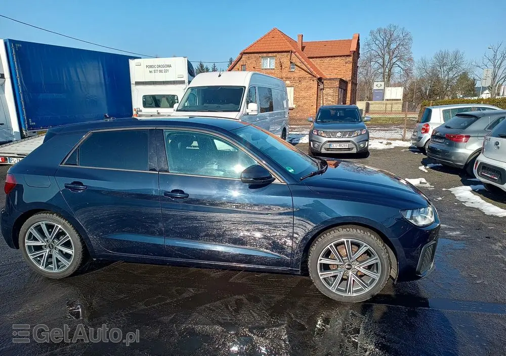 AUDI A1 Sportback 30 TFSI S line