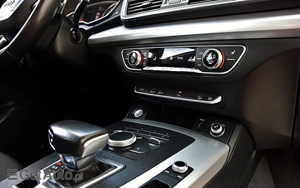 AUDI Q5 2.0 TDI Quattro S tronic