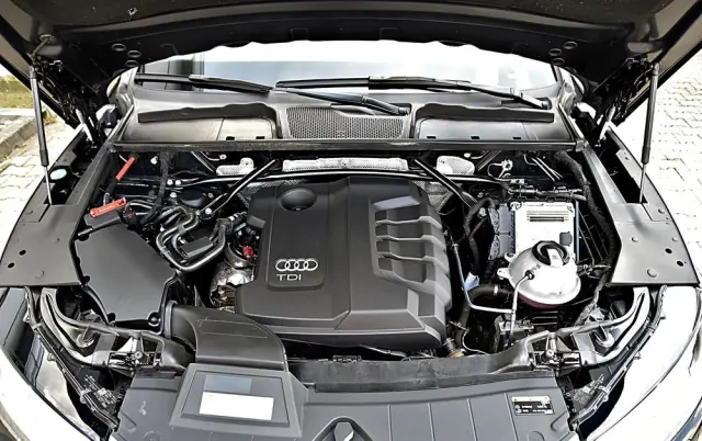 AUDI Q5 2.0 TDI Quattro S tronic