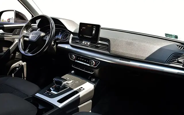 AUDI Q5 2.0 TDI Quattro S tronic