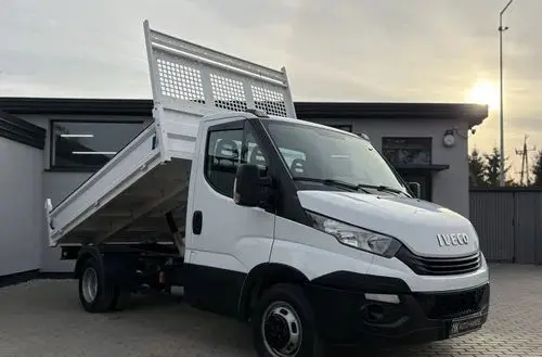 IVECO 35 Daily 