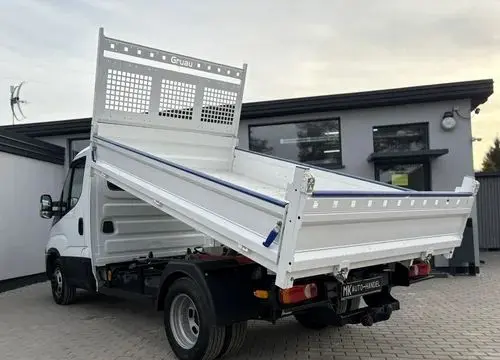 IVECO 35 Daily 