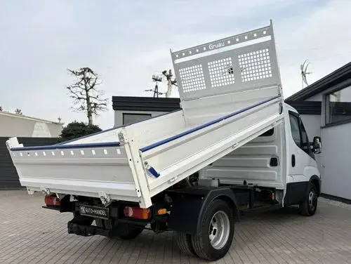 IVECO 35 Daily 