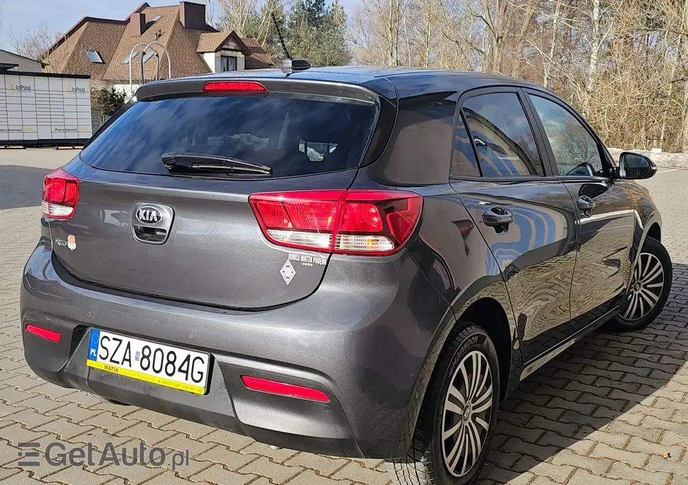 KIA Rio 1.2 Dream Team Edition