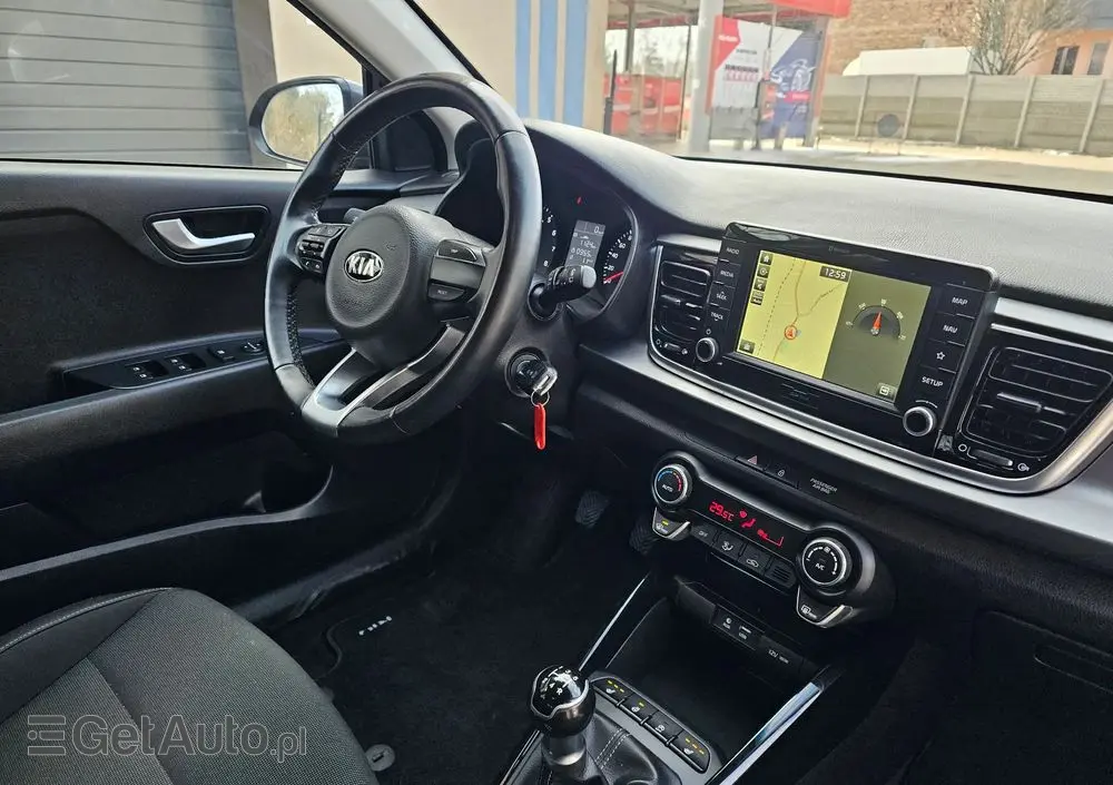 KIA Rio 1.2 Dream Team Edition