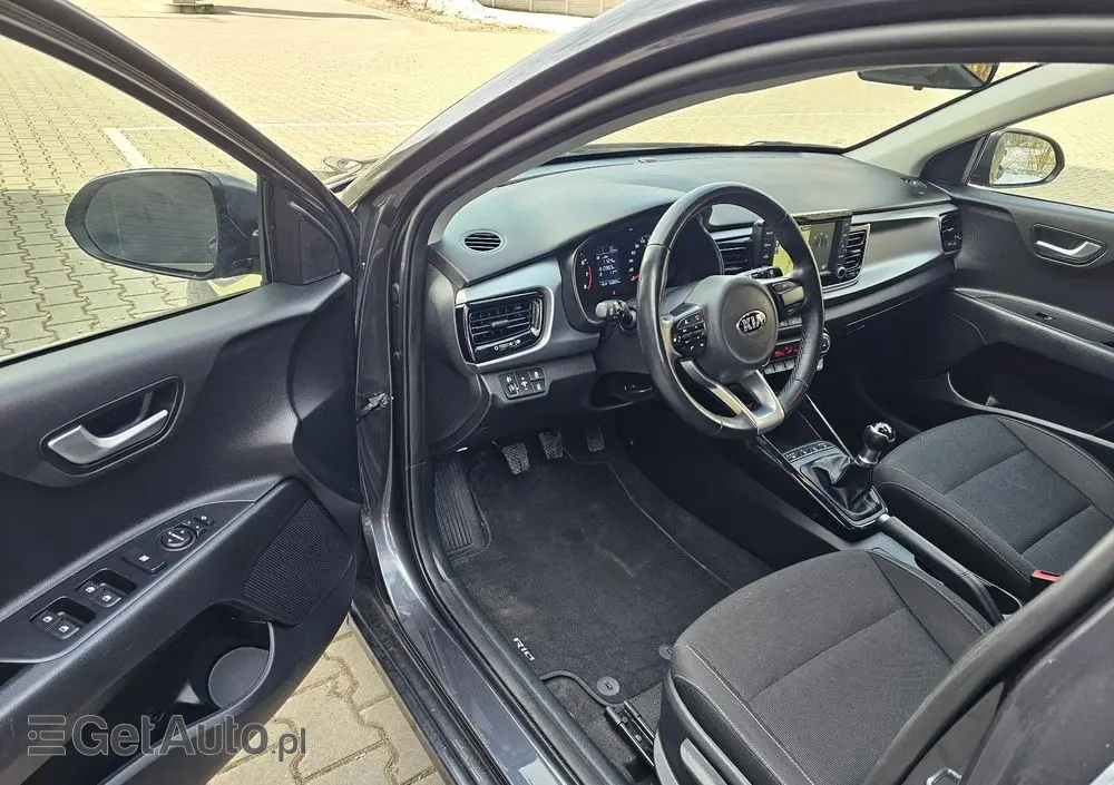 KIA Rio 1.2 Dream Team Edition