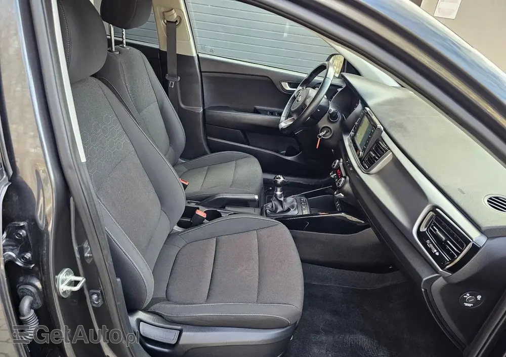 KIA Rio 1.2 Dream Team Edition