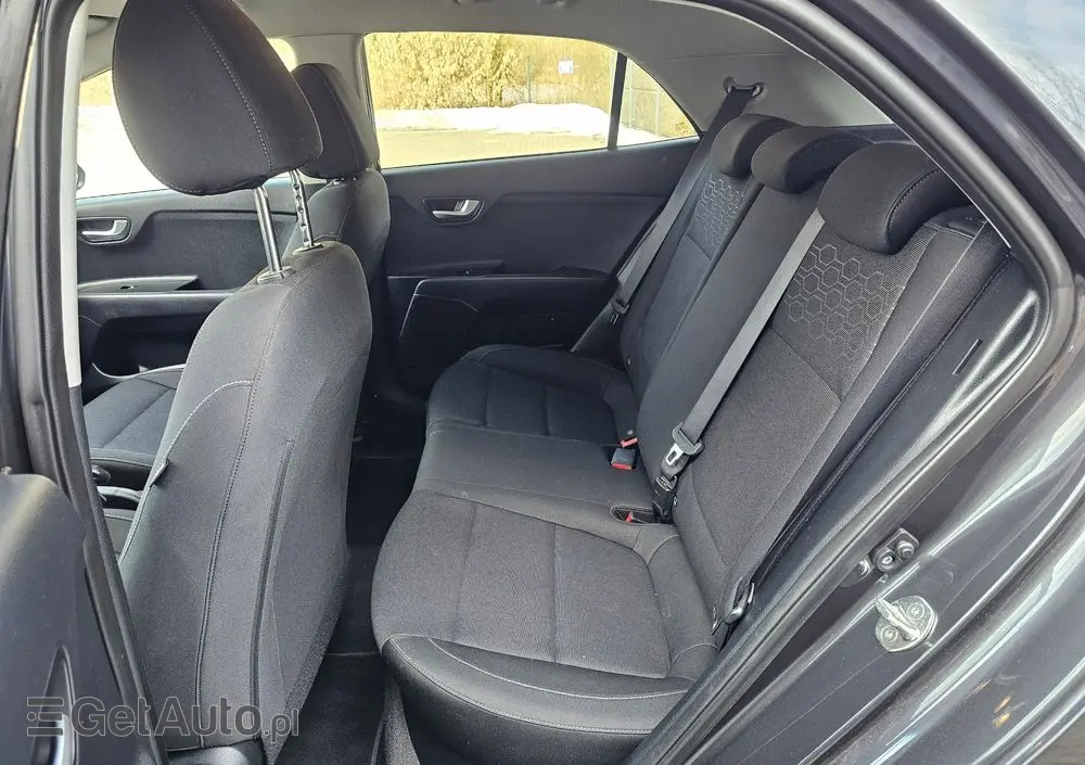 KIA Rio 1.2 Dream Team Edition