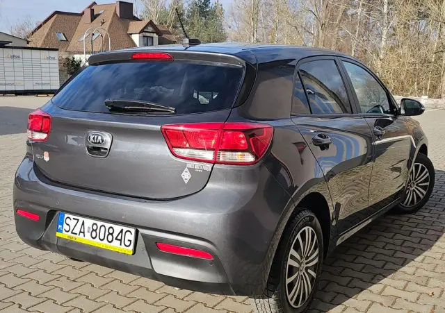 KIA Rio 1.2 Dream Team Edition