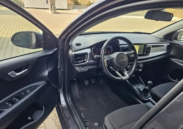 KIA Rio 1.2 Dream Team Edition